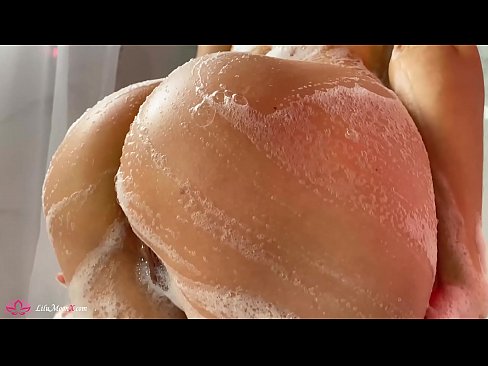 ❤️ Brunette Masturbates Pussy uban sa Vibrator sa Intense Orgasm sa Shower Sex sa amon ☑